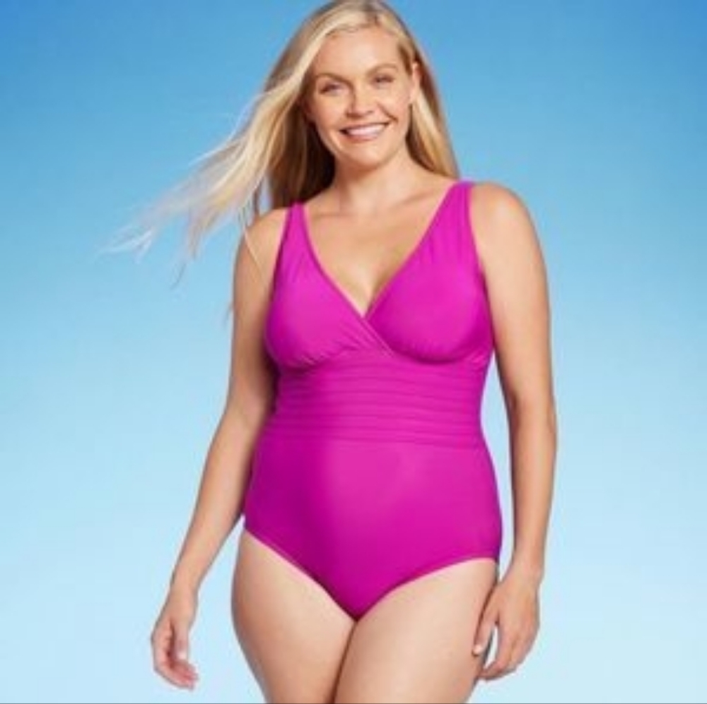 Aqua Green NWT Women's Magenta Pink One-Piece Swimsuit‎ With Adjustable Straps